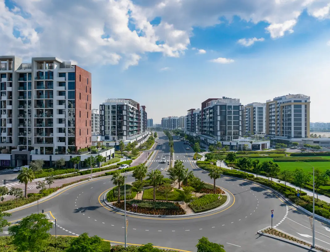 Azizi Riviera Location